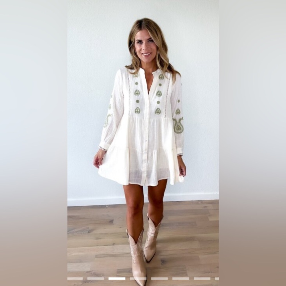 ZARA cream embroidered short bohemian dress size small